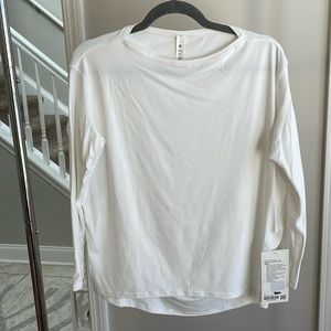 lululemon Back In Action LS *Nulu Size 4